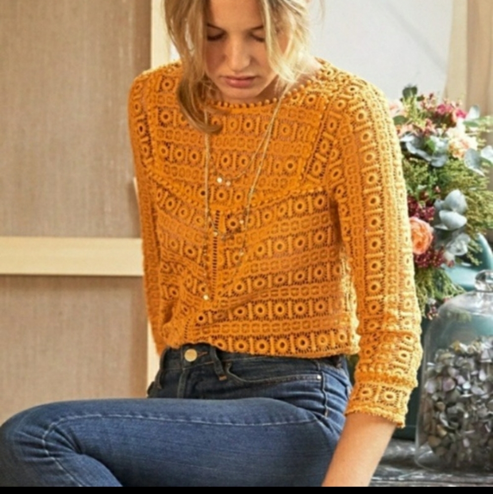 Sezane Crochet Top
